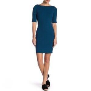 Socialite Ribbed Boat Neck Fitted Blue Dress Size L